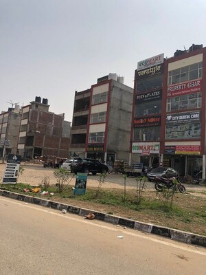  Plot – Exterior View View at DLF Central Square, North Mullanpur - for Sale