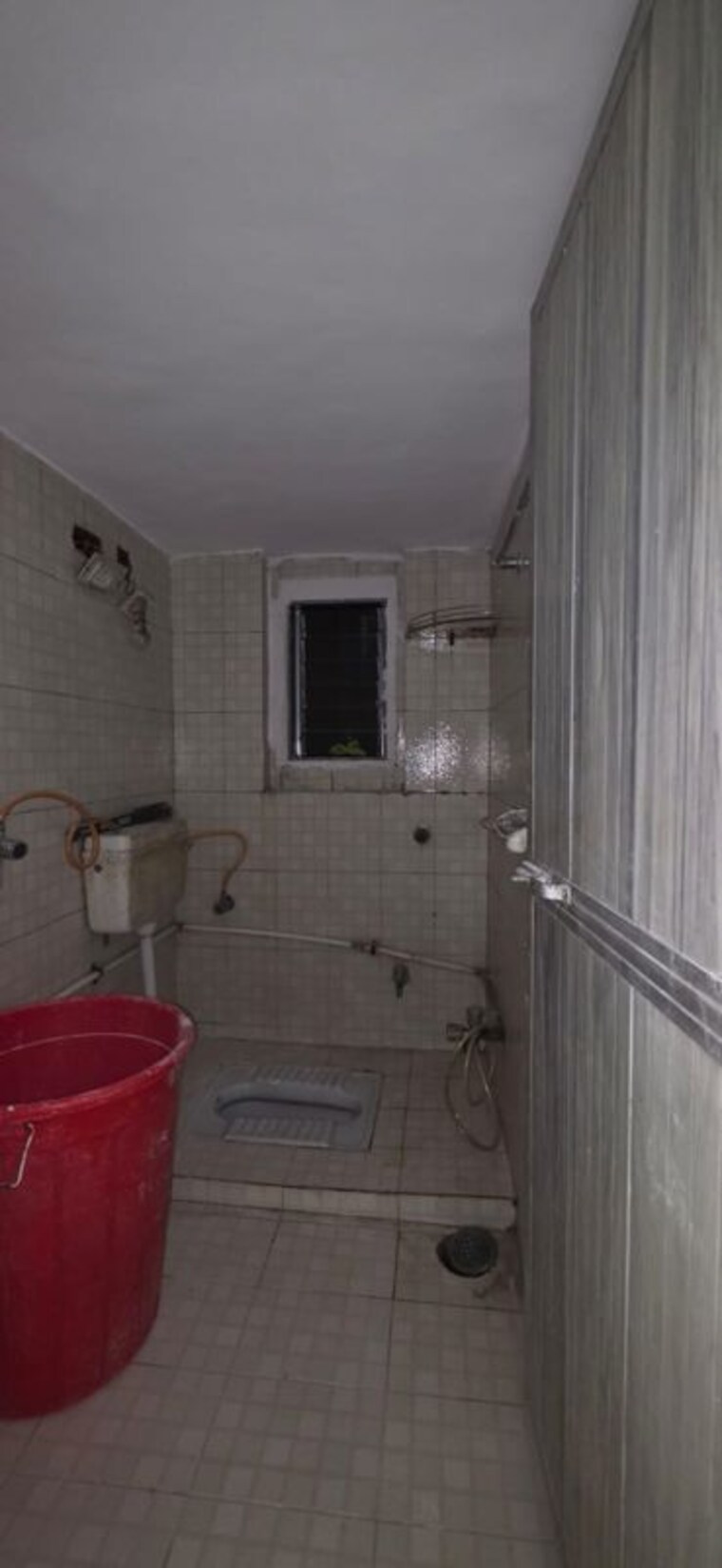 Bathroom, l-t-crescent-bay-t2 2 Bedroom 800 Sq.Ft. Apartment In Parel Mumbai 10666527