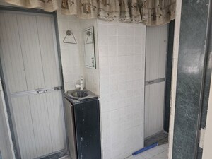 Bathroom in 1.5 BHK Apartment at Badlapur West – for Sale