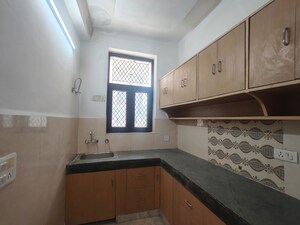 Kitchen in 3 BHK Builder Floor at Green Fields Colony – for Rent