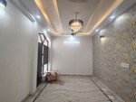 3 BHK +  300 Sq.Yd. Builder Floor in Green Fields Colony
