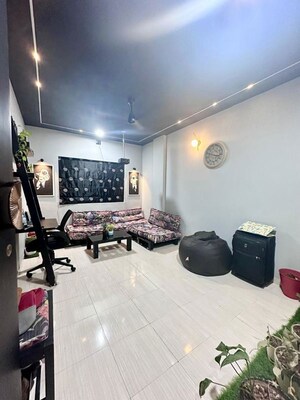 Team Area in 1 BHK Apartment at Viman Pearl, Viman Nagar – for Rent