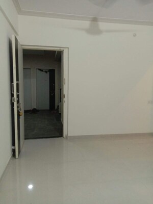 Room in 1 BHK Apartment at Mahavir Tower Ghansoli, Ghansoli – for Rent