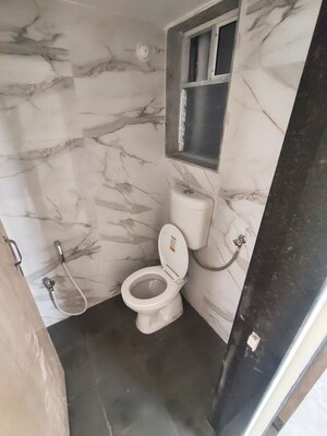 Bathroom in 1 BHK Apartment at Shree Siddhivinayak Apartment, Thane West – for Rent