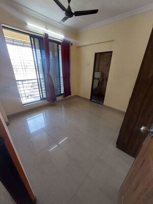 Room in 3 BHK Apartment at Mahavir Tower Ghansoli, Ghansoli – for Rent