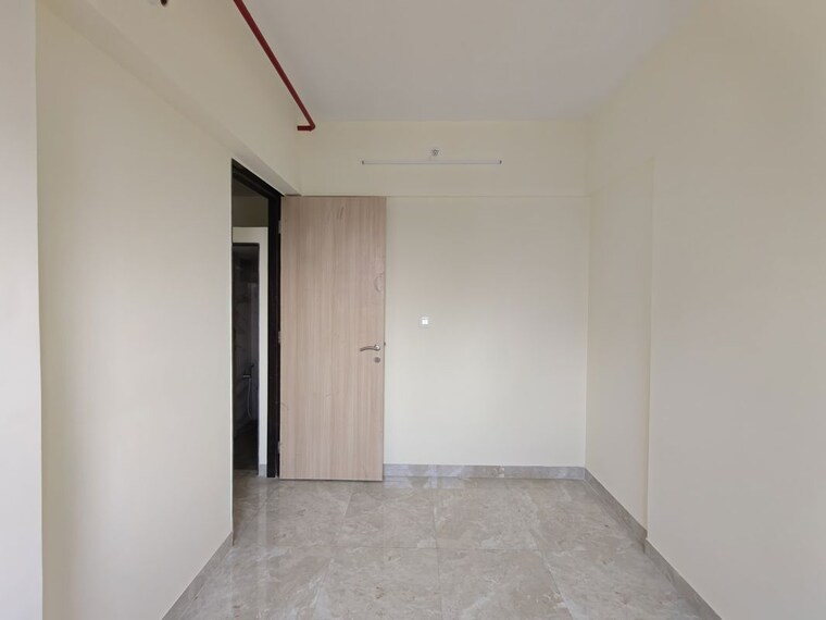 Room, aanand-jai-bhavani-chs-ltd-sra-project 1 Bedroom 300 Sq.Ft. Apartment In Pokhran Road No Two Thane 10666609