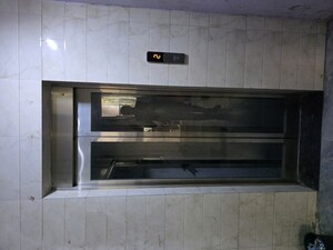 Lift in 3 BHK Apartment at Vikram Enclave, Shalimar Garden – for Sale