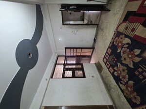 Master Bedroom in 3 BHK Apartment at Vikram Enclave, Shalimar Garden – for Sale