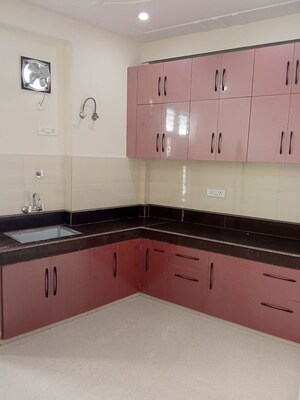 Kitchen in 1 BHK Builder Floor at Patel Nagar – for Rent