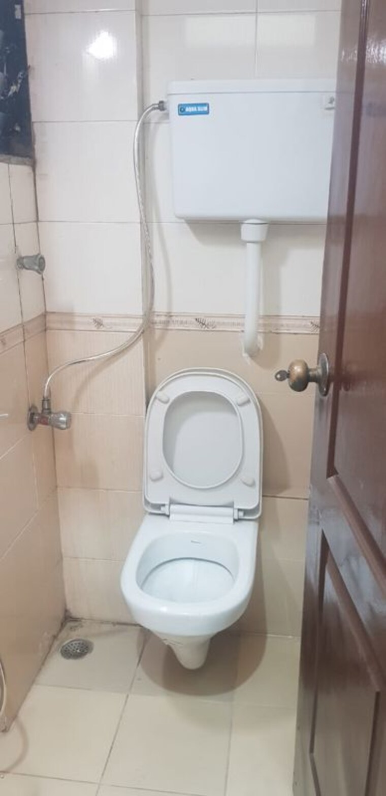 Bathroom, mahavir-tower-ghansoli 1 Bedroom 700 Sq.Ft. Apartment In Ghansoli Navi Mumbai 10666653