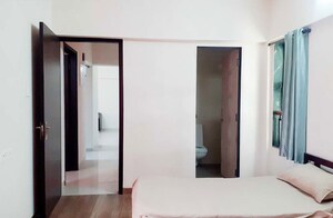 Room in  Pg at Mangal Wadi – for Rent