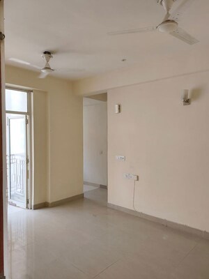 Room in 2 BHK Apartment at Shree Vardhman Mantra, Sector 67 – for Rent