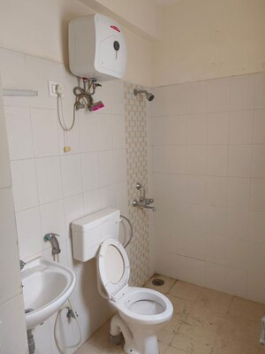 Bathroom in 2 BHK Apartment at Shree Vardhman Mantra, Sector 67 – for Rent