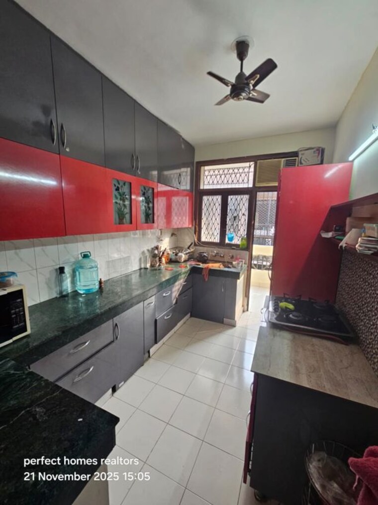 Kitchen, ardee-city 3 Bedroom 1500 Sq.Ft. Builder Floor In Sector 52 Gurgaon 10666664