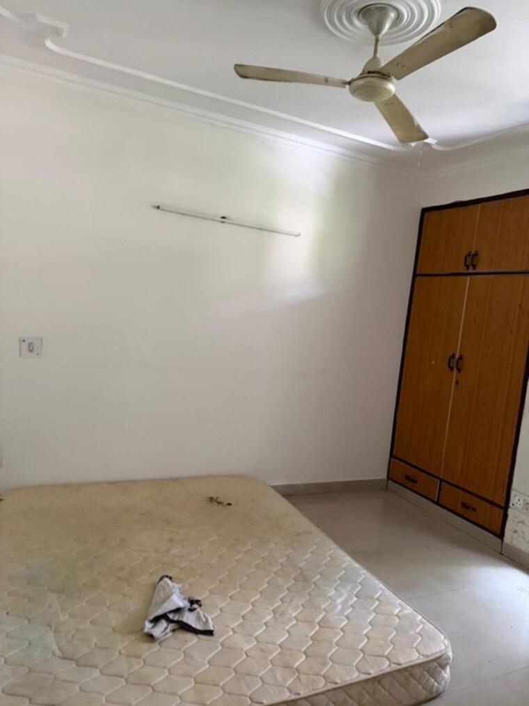Room, ardee-city 3.5 Bedroom 45000 Sq.Ft. Builder Floor In Sector 52 Gurgaon 10666683