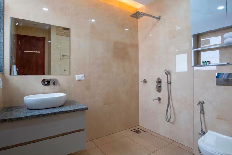 Bathroom, sector 52 3 Bedroom 1850 Sq.Ft. Builder Floor In Sector 52 Gurgaon 10666686