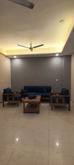 3 BHK Builder Floor For Rent in Sector 52
