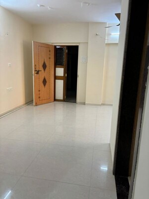Room in 2 BHK Apartment at Mahavir Tower Ghansoli, Ghansoli – for Rent