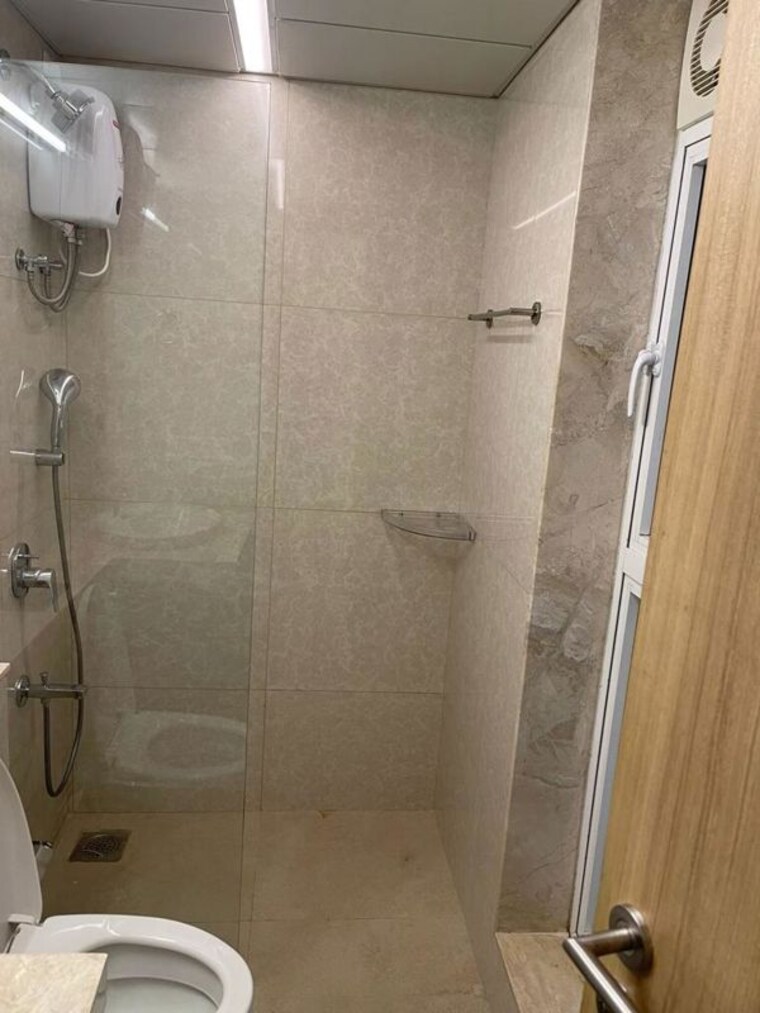 Bathroom, l-t-emerald-isle 2 Bedroom 810 Sq.Ft. Apartment In Powai Mumbai 10666703