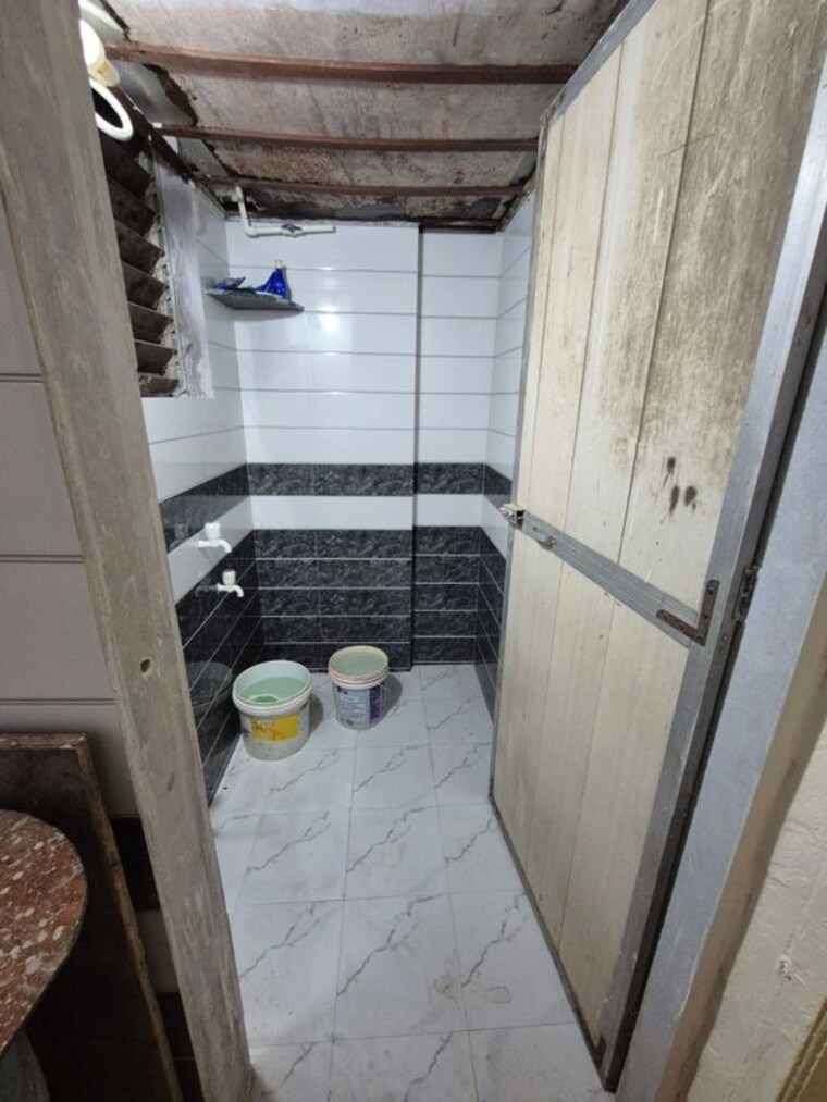Bathroom, sayli-chs 1 Bedroom 350 Sq.Ft. Apartment In Vasant Vihar Thane 10640855
