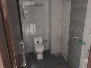 Bathroom in 3 BHK Builder Floor at Sector 57 – for Rent