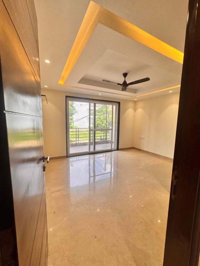 Room, sector 57 3.5 Bedroom 2500 Sq.Ft. Builder Floor In Sector 57 Gurgaon 10666731