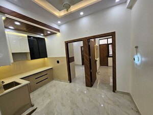 3 BHK Builder Floor For Sale in Vasundhara