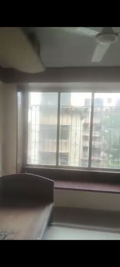 1 BHK Apartment For Rent in Ajmera Girnar