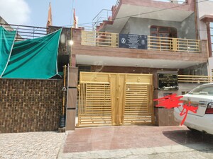 4 BHK Independent House For Sale in Sector 8