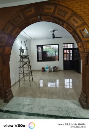 Parking in 3 BHK Builder Floor at Sector 46 – for Rent