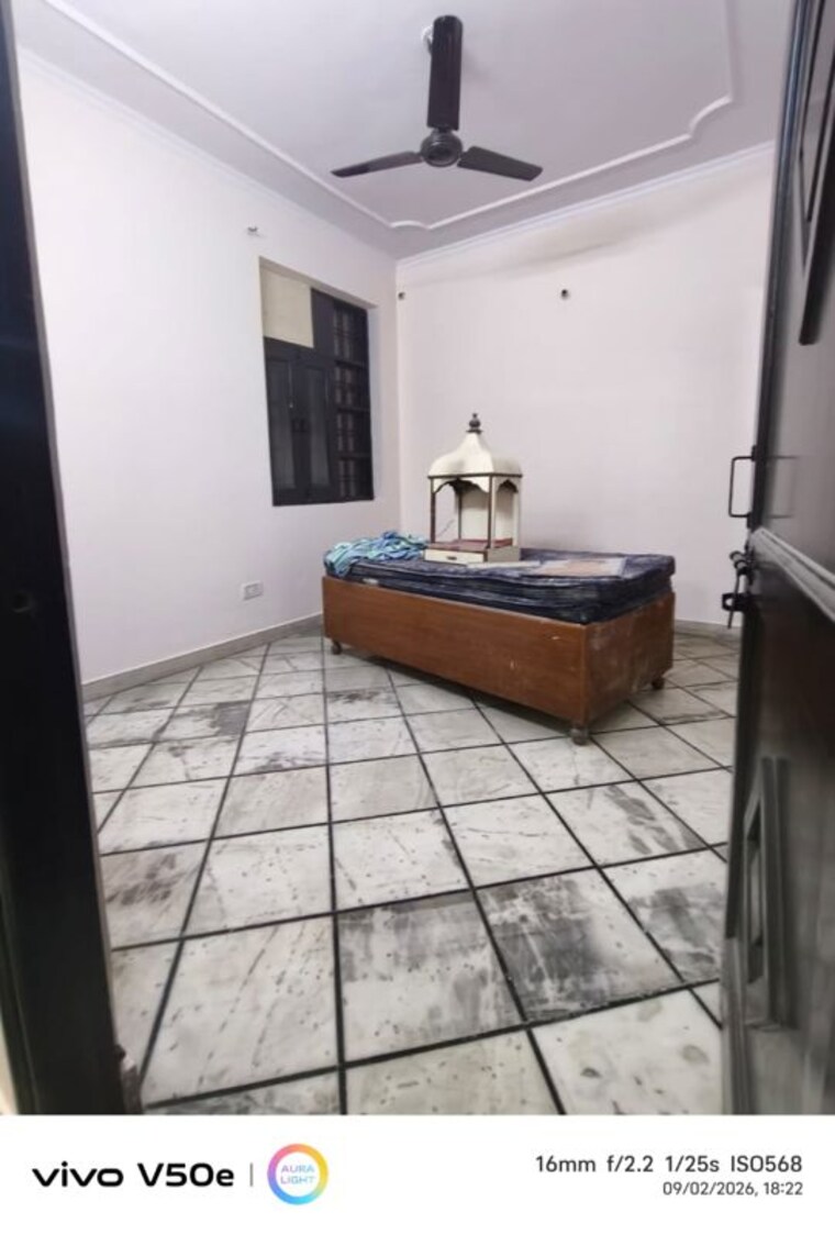 Kitchen, sector 46 3 Bedroom 250 Sq.Yd. Builder Floor In Sector 46 Faridabad 10666783