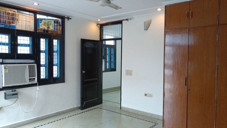 Room, vaishali sector 5 1 Bedroom 850 Sq.Ft. Builder Floor In Vaishali Sector 5 Ghaziabad 10666796