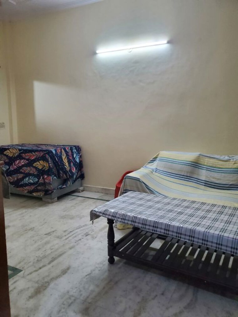 Living Room, vaishali sector 4 1 Bedroom 550 Sq.Ft. Builder Floor In Vaishali Sector 4 Ghaziabad 10666805