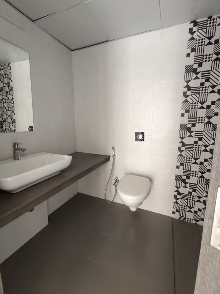 Bathroom, bramhacorp-the-collection 2 Bedroom 816 Sq.Ft. Apartment In Kalyani Nagar Pune 10666844