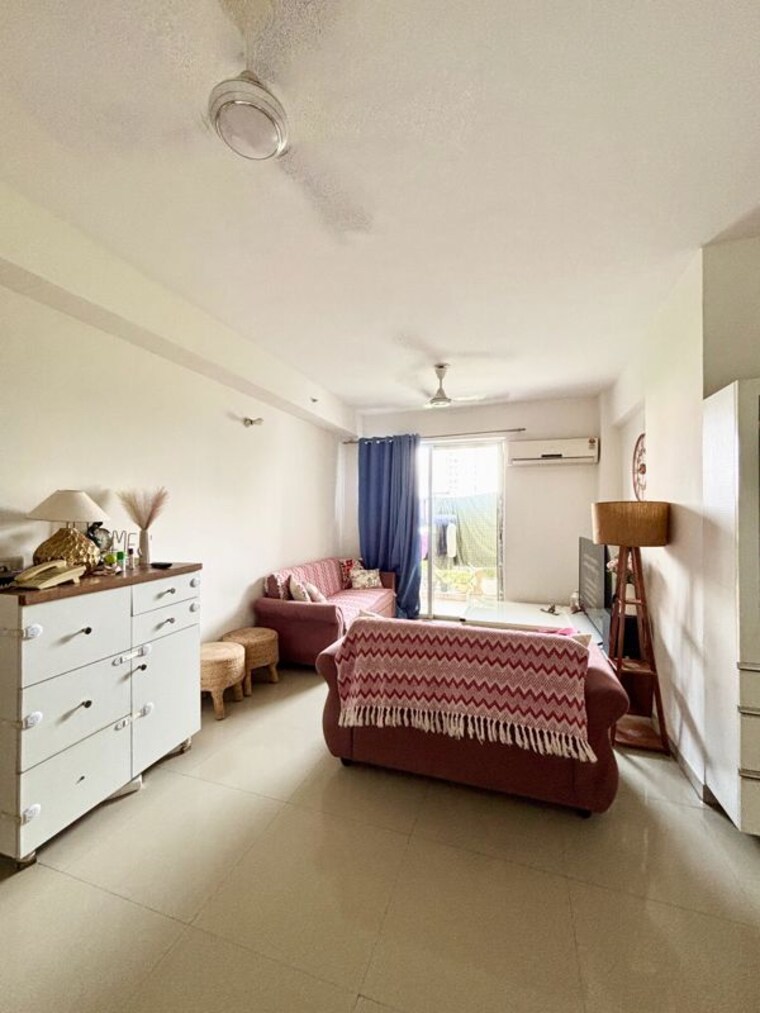 Bedroom, dlf-new-town-heights-ii 3.5 Bedroom 1930 Sq.Ft. Apartment In Sector 86 Gurgaon 10666863
