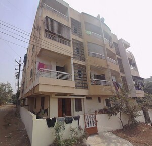  Apartment For Sale in Niphad