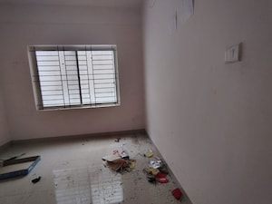Room in  Apartment at Attibele – for Sale