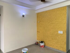 Furnished Amenities in 3 BHK Apartment at Supertech Cape Town, Sector 74 – for Rent