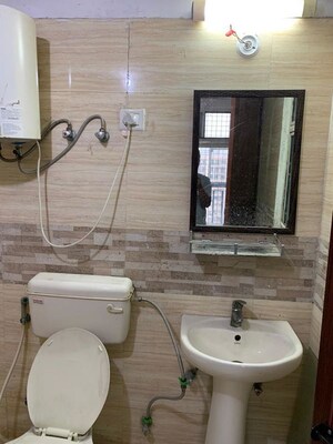 Bathroom in 3 BHK Apartment at Supertech Cape Town, Sector 74 – for Rent