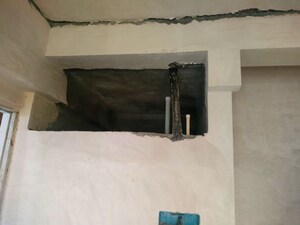 Room in  Apartment at Mahim – for Sale