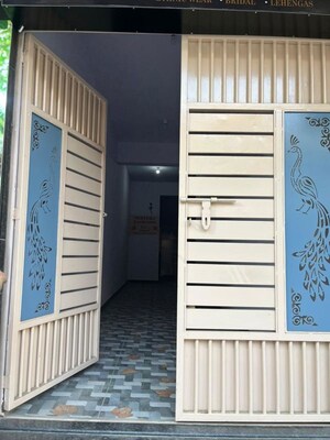  Shop – Exterior View View at Seegehalli - for Rent
