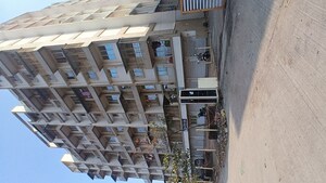  Apartment For Sale in Badlapur West