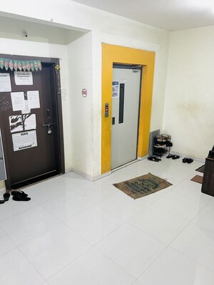 Room in  Apartment at Wasan Nagar – for Sale