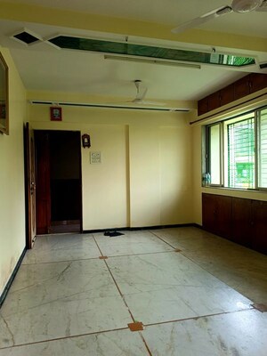 Room in 2 BHK Apartment at Anant Regency, Kalyan West – for Rent