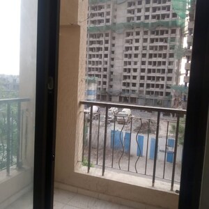 Room in 2 BHK Apartment at Mahalunge – for Rent