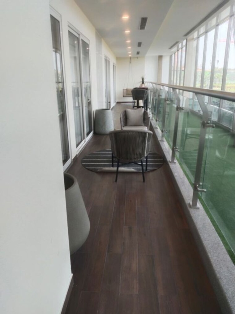 Balcony, godrej-arden 3.5 Bedroom 2400 Sq.Ft. Apartment In Sigma Iii Greater Noida Greater Noida 10667086