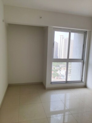 Room in 3 BHK Apartment at Blossom N Springs, Baner – for Rent