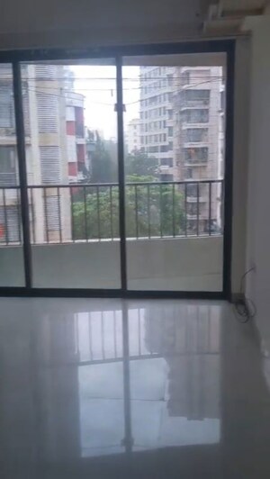 Room in 2 BHK Apartment at Atul Blue Mountains, Malad East – for Rent
