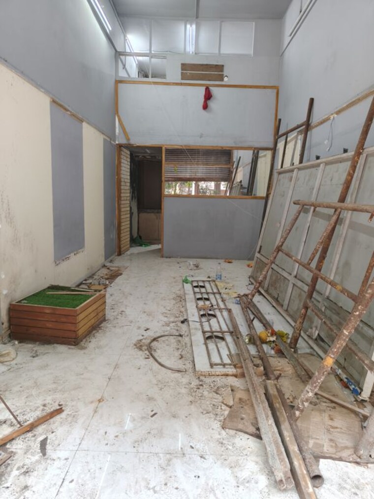 Living Room, akshar-shreeji-heights Commercial Shop 600 Sq.Ft. In Seawoods Navi Mumbai 10667144