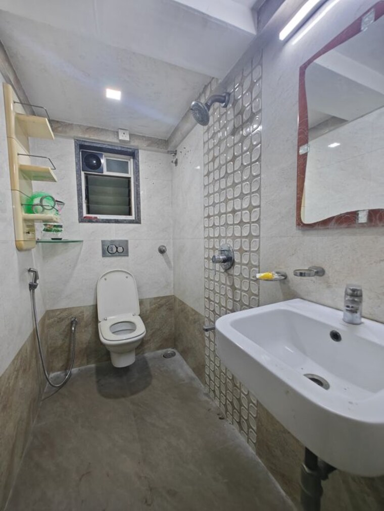 Bathroom, maruti-radhamit 2 Bedroom 1100 Sq.Ft. Apartment In Nerul Navi Mumbai 10667135